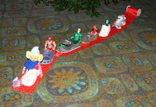 elf on the shelf, christmas elf, train