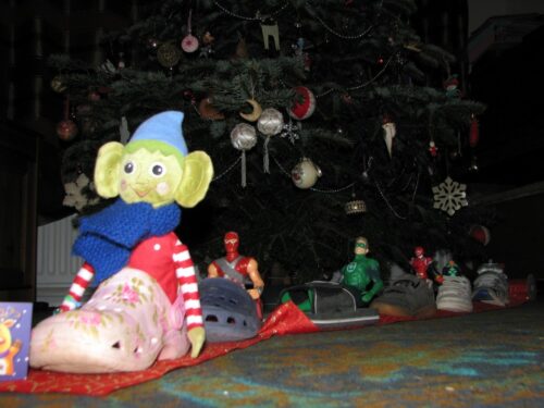 elf on the shelf, christmas elf, train