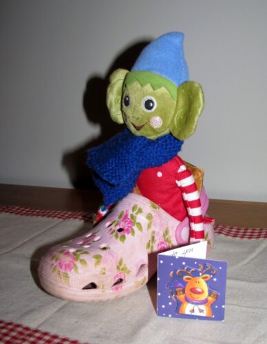 elf on the shelf, train, christmas elf