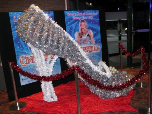 Cinderella pantomime, hexagon theatre